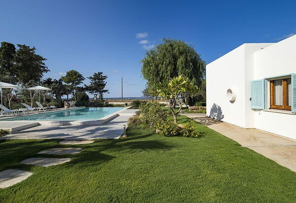 Villa Salinella: Garten