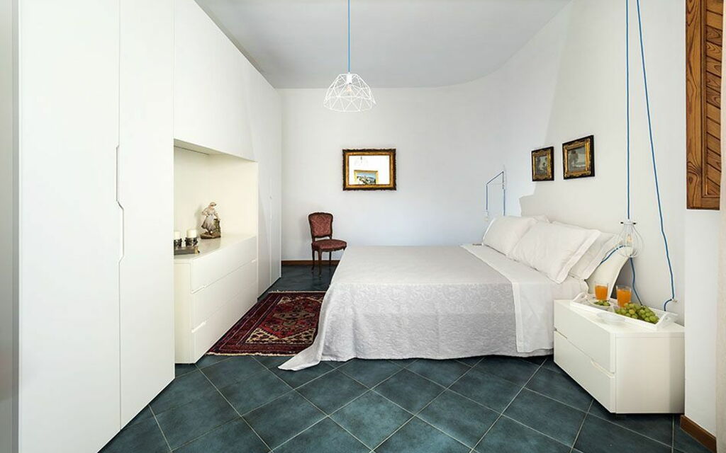 Villa Salinella: Camera da letto