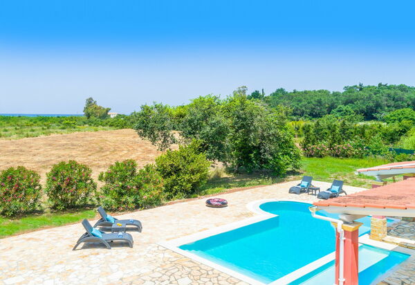 Beach Villa Joanna: slå samman, Visningar