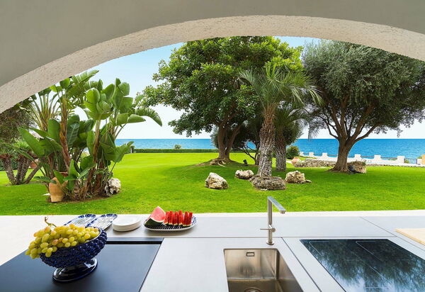 Blu Moon: Balkon / terras / patio, Buitenshuis, Keer bekeken, Tuin