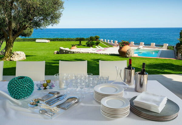 Blu Moon: Balkon / terras / patio, Buitenshuis, Keer bekeken, Tuin, zwembad