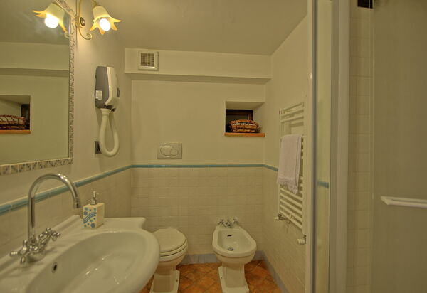 Villa Farneta: Badeværelse