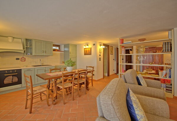 Villa Farneta: Frokostlokale, Køkken, Stue