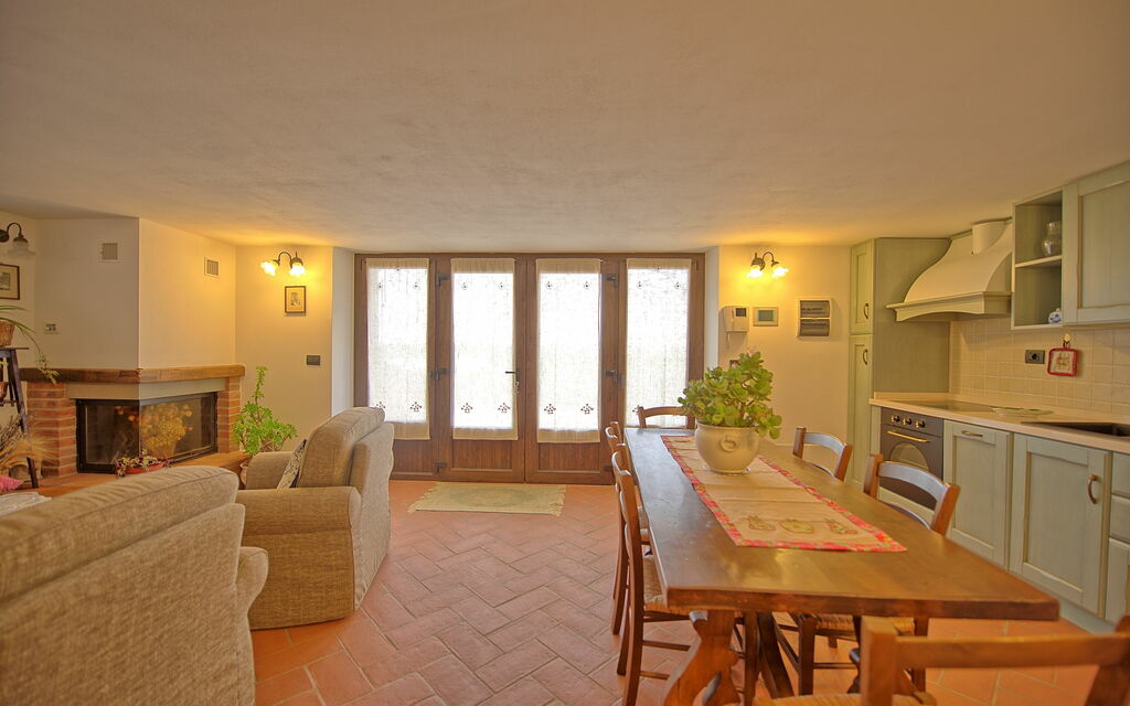 Villa Farneta: Cucina, Sala da pranzo, Soggiorno