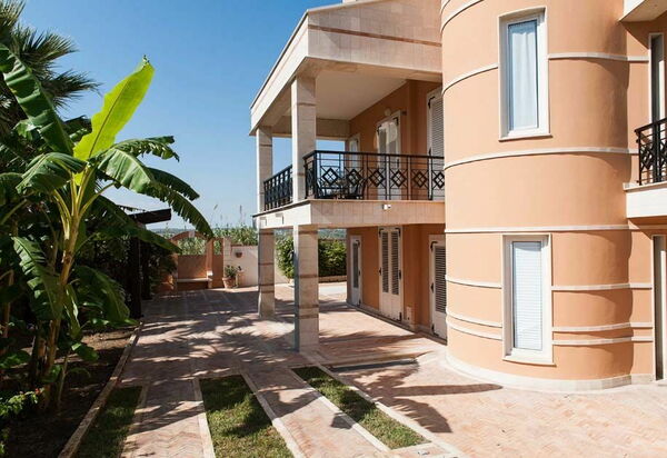 Villa Vendicari: Draussen