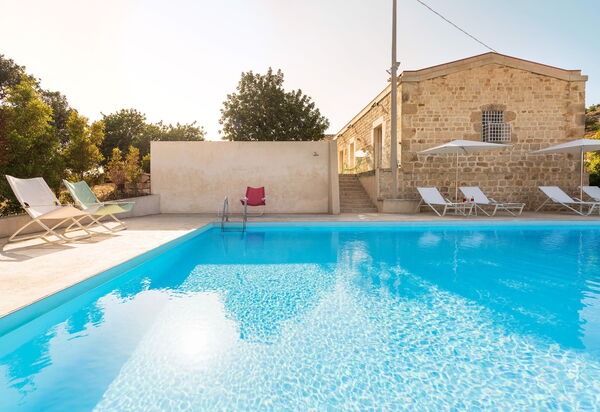 Villa Luna: Außen, Draussen, Schwimmbad