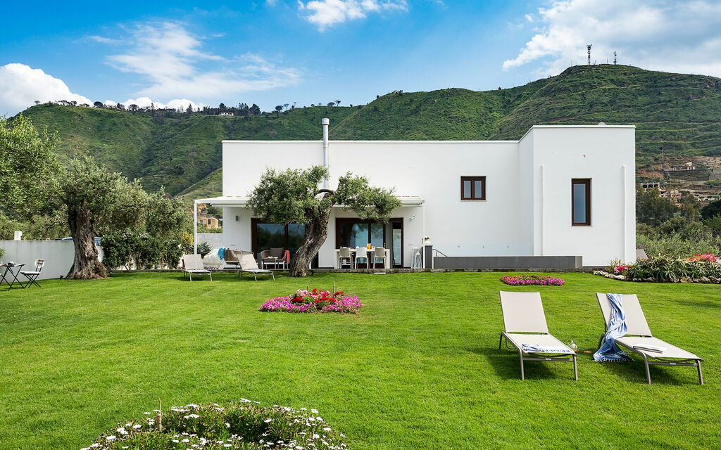Villa Nettuno: Extérieur, Jardin