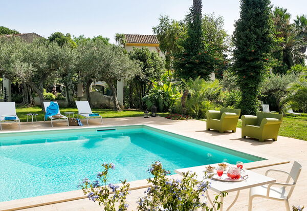 Villa San Ciro: Draussen, Garten, Schwimmbad