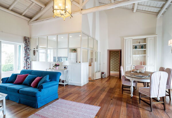 Villa La Capinera: Esszimmer, Wohnzimmer