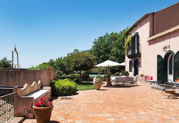 Villa La Capinera: Draussen