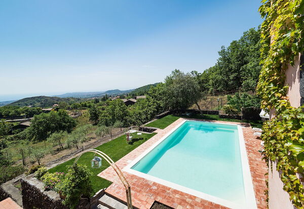 Villa La Capinera: Schwimmbad