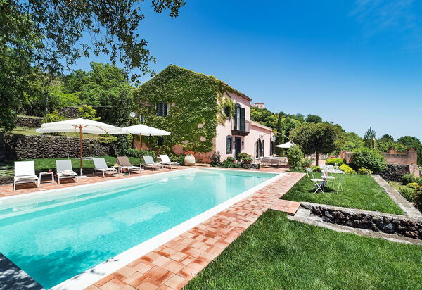 Villa La Capinera: Schwimmbad