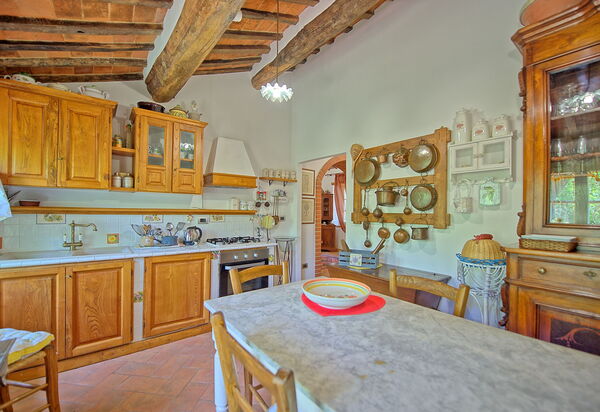 Casale San Martino: Esszimmer, Küche