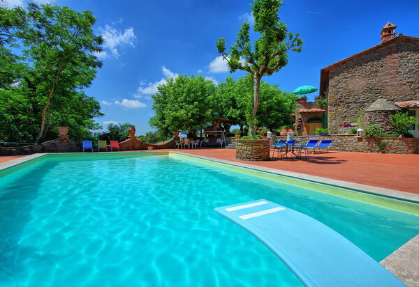 Casale San Martino: Draussen, Schwimmbad