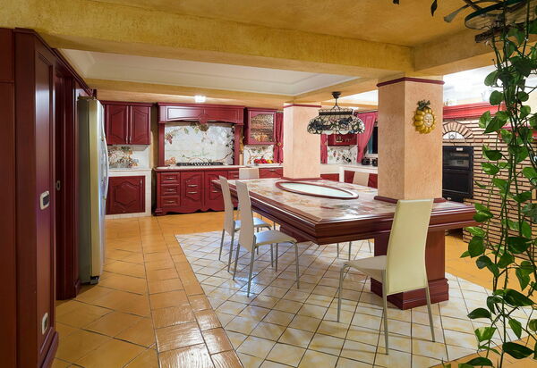 Villa Drago Spa: Esszimmer, Küche