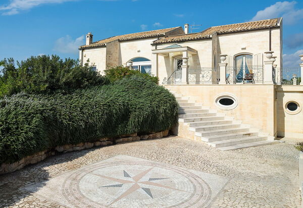 Villa Drago Spa: Draussen