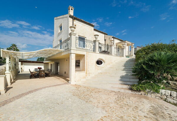 Villa Drago Spa: Draussen