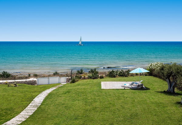 Villa Blumarine: Ansichten, Außen, Draussen, Garten