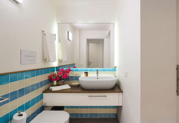 Villa Blumarine: Bad