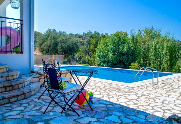 Villa Di Giovanni: pool