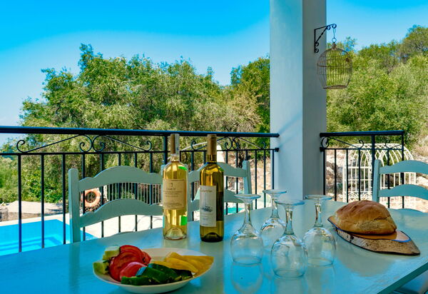 Villa Di Giovanni: Altan / terrasse / gårdhave, Udendørs