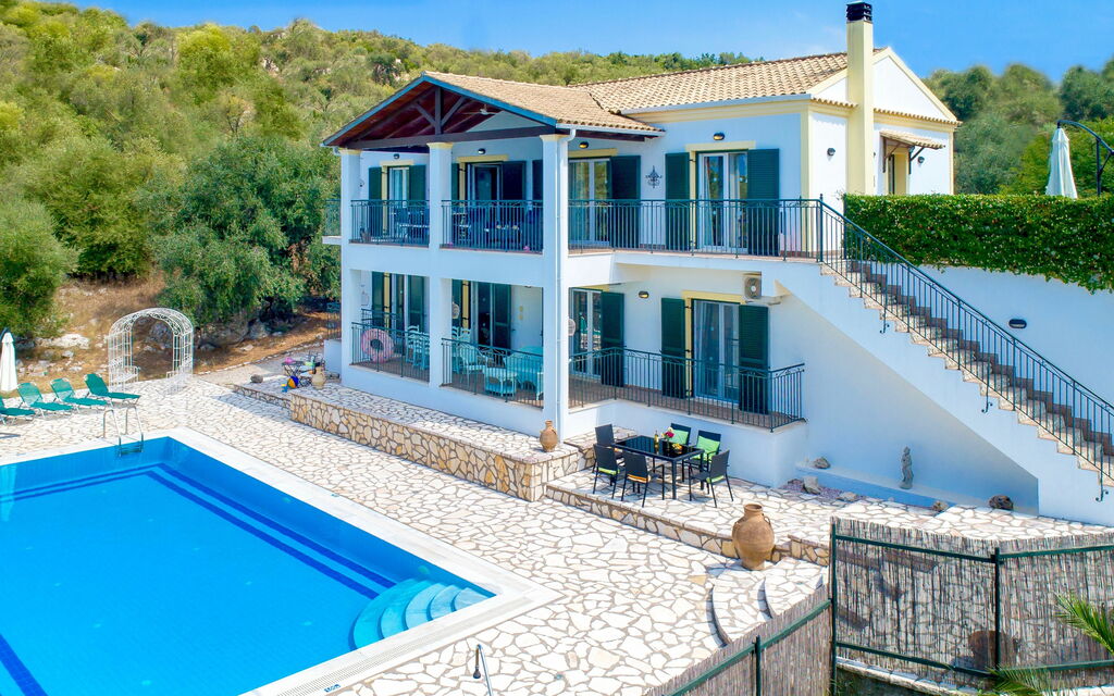 Villa Di Giovanni: bassin