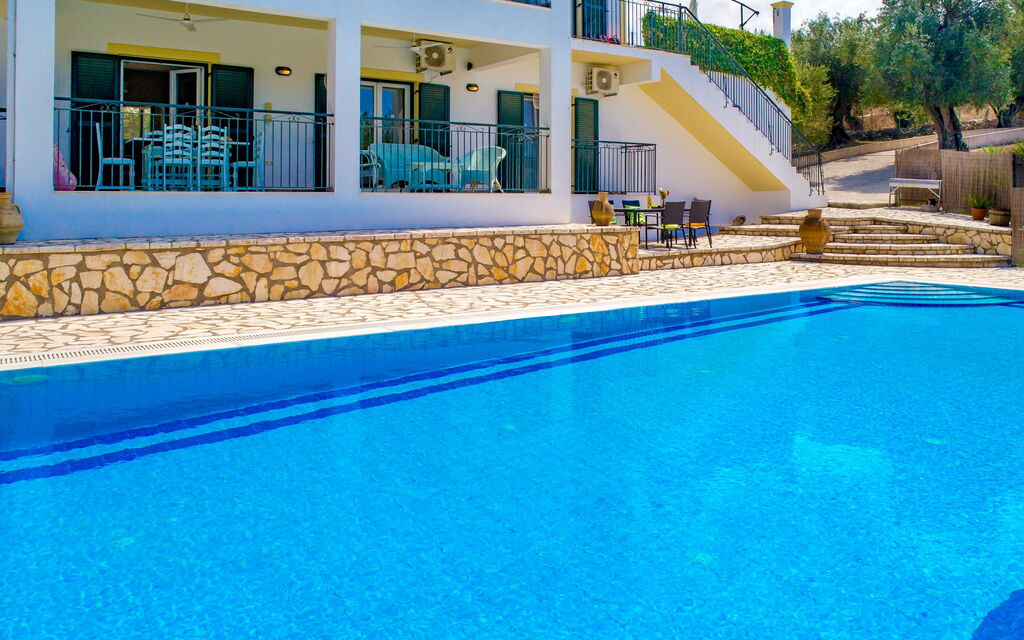 Villa Di Giovanni: bassin