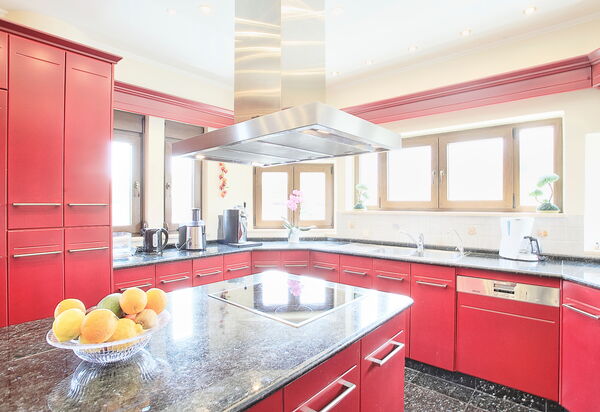 Acharavi Beach Villa: Kitchen