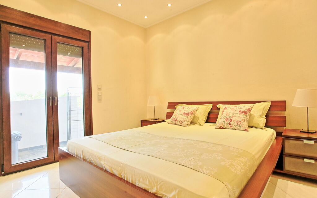 Acharavi Beach Villa: chambre à coucher