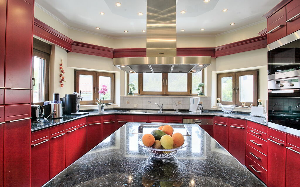 Acharavi Beach Villa: Cuisine