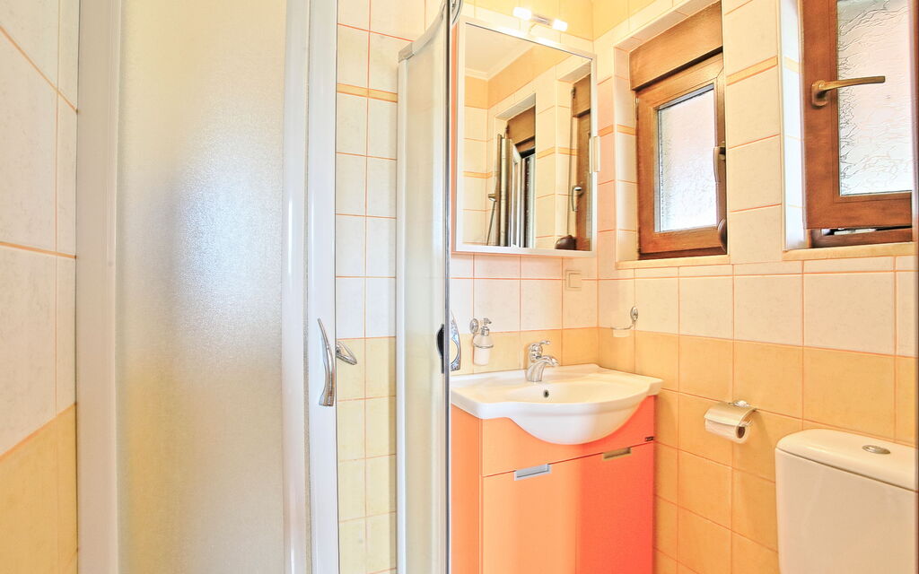 Acharavi Beach Villa: Salle de bain