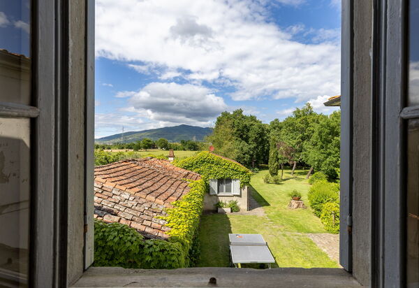 Villa Cangeli: Ansichten, Draussen