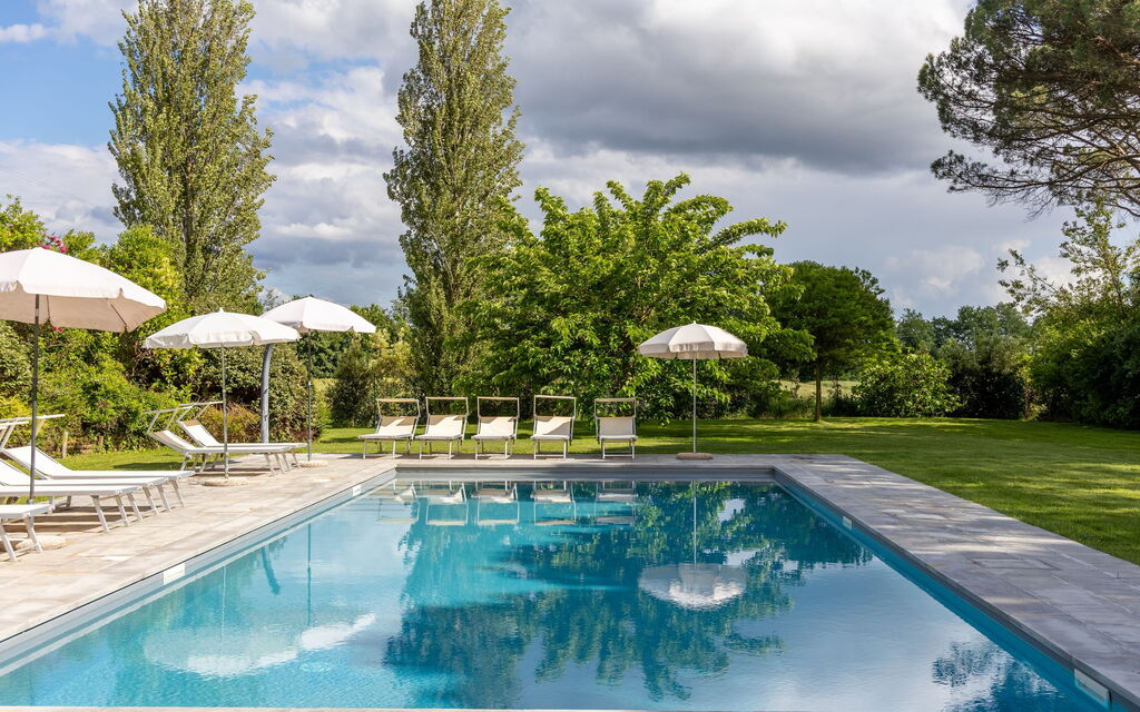 Villa Cangeli: Outdoor, Pool