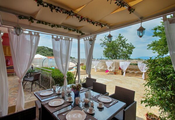 Villa Giador: Altan / terrasse / gårdhave, Udendørs