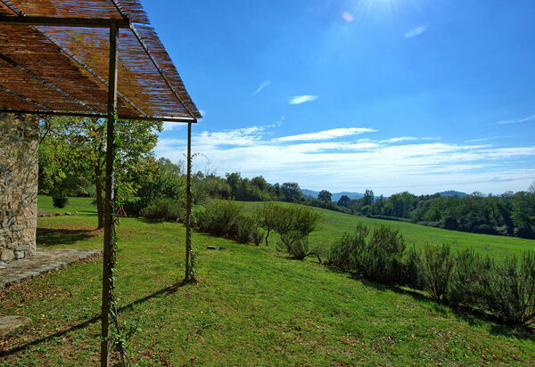 Villa Gualchiere: Ansichten, Garten