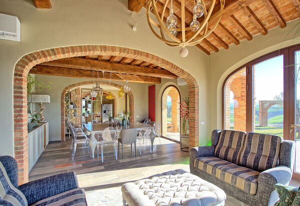 Villa Massimiliano: Dining Room, Living Room