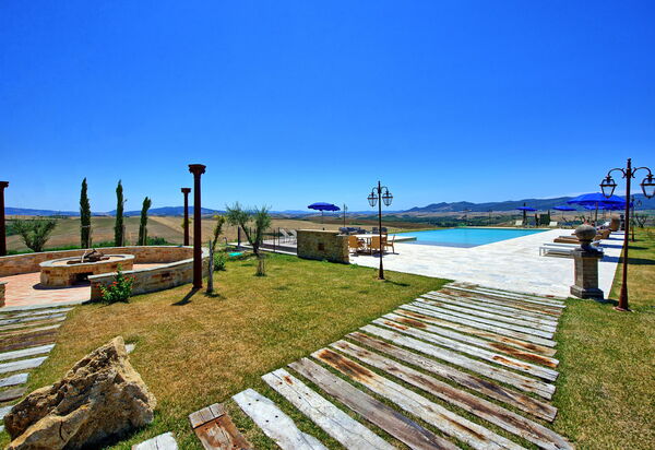 Villa Massimiliano: Garden, Outdoor, Pool