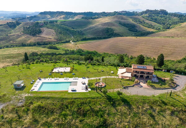 Villa Massimiliano: Garden, Outdoor, Pool, Scenic View