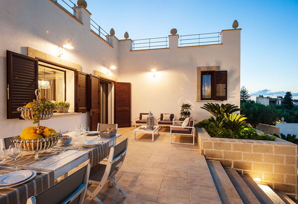 Villa Pigna Bianca: Draussen