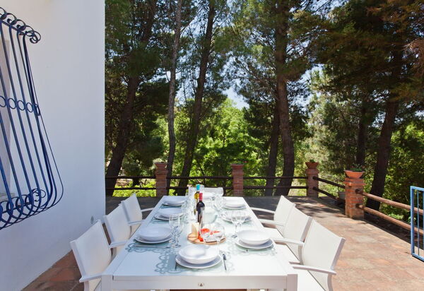 Villa Rocca: Draussen