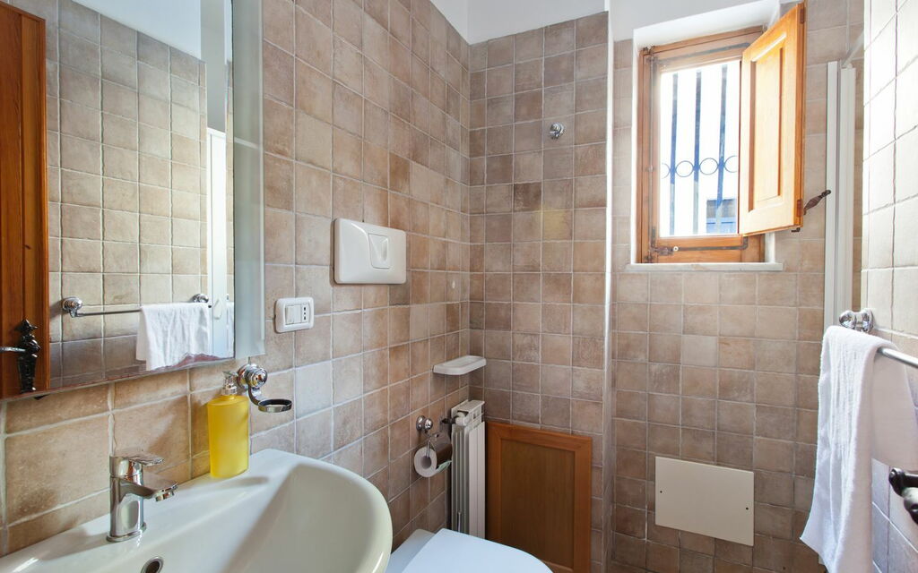 Villa Rocca: Bathroom