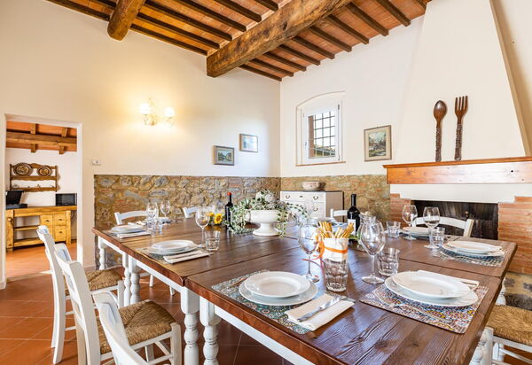 Villa Bonriposo: Dining Room