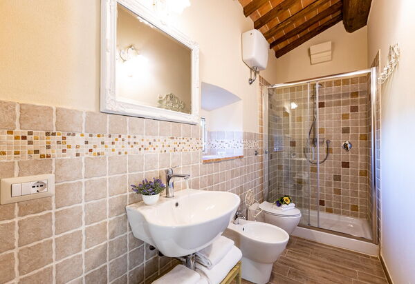 Villa Bonriposo: Bathroom