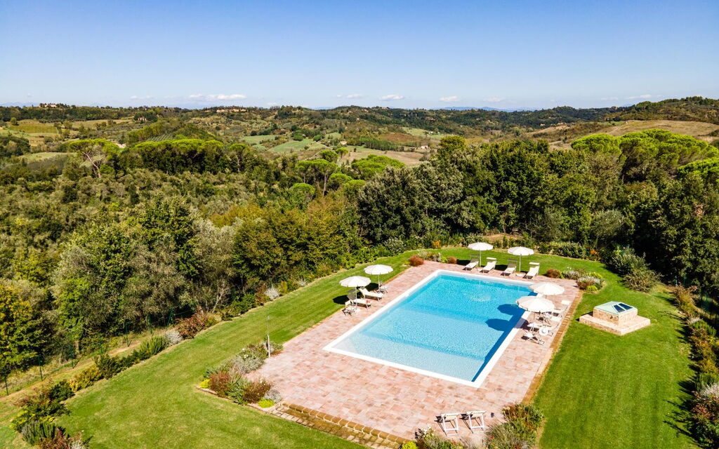 Villa Bonriposo: all'aperto, Piscina