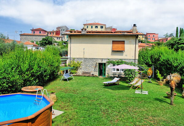 Casa Al Bosco: Garten, Schwimmbad