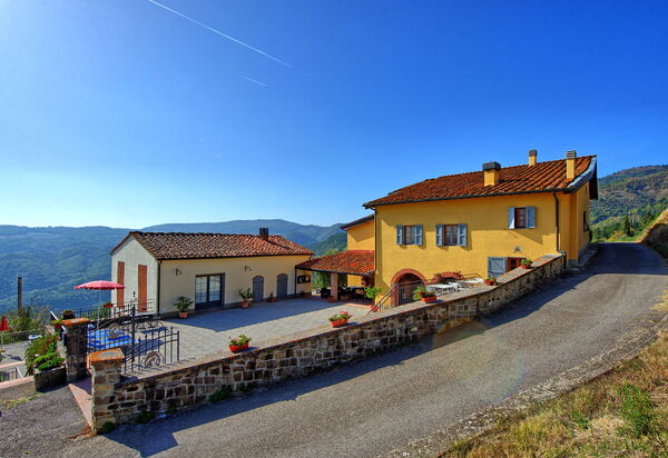 Casalta: Открытый, Экстерьеры