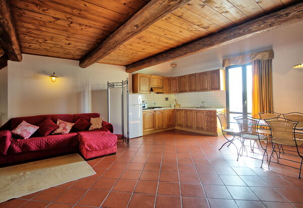 Casalta: Гостиная, Кухня, Столовая