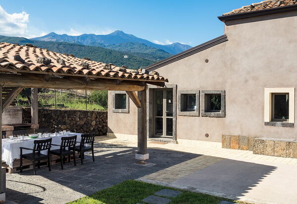 Villa Torre Etnea: Draussen, Garten