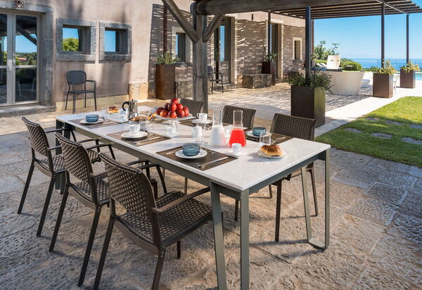 Villa Torre Etnea: Balkon / terras / patio, Buitenkanten, Buitenshuis