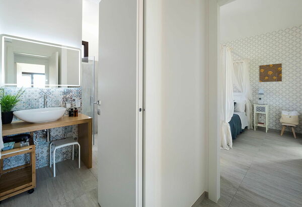 Villa San Lorenzo Rosmarino: Bad, Schlafzimmer